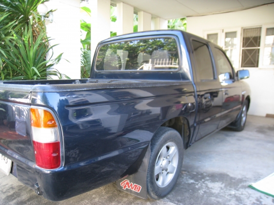 Mazda Fighter 2500 cc Mazda Fighter 2500 cc