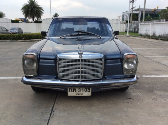 ขายรถเบส์คลาสสิคตาตั้ง /8 200 ปี1968 เครื่องเดิม 2.0 เกียร์ธรรมดา ติดแก๊สLPG ภายในเบาะหนังสวยๆแอร์หนาว ระบบไมล์เดิมๆใช้ได้หมด ภายนอกเดิมๆคิ้วเดิมครบๆกันชนเดิมๆแม็กเบนส์ฝาครอบล้อมีครบ เครื่องดี ช่วงล่างนิ่ม รถขับได้เลยครับ ใช้งานได้จริง สภาพนี้หายากน่าสะสม