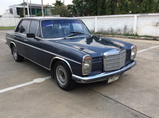 ขายรถเบส์คลาสสิคตาตั้ง /8 200 ปี1968 เครื่องเดิม 2.0 เกียร์ธรรมดา ติดแก๊สLPG ภายในเบาะหนังสวยๆแอร์หนาว ระบบไมล์เดิมๆใช้ได้หมด ภายนอกเดิมๆคิ้วเดิมครบๆกันชนเดิมๆแม็กเบนส์ฝาครอบล้อมีครบ เครื่องดี ช่วงล่างนิ่ม รถขับได้เลยครับ ใช้งานได้จริง สภาพนี้หายากน่าสะสม