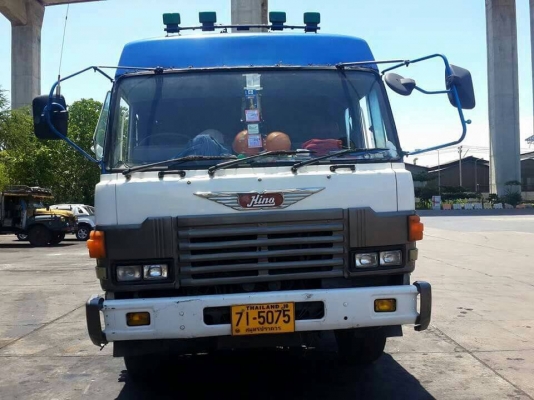 ขายครับ หัวลากพร้อมหาง รถสวยแอร์เย็น ภาษีเต็ม พร้อมใช้ครับ