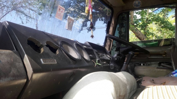 ขาย หกล้อ ฮีโน่ FD185แรง เครน3ตัน ช่วงยาว 5.50ม สภาพดีสวยพร้อมใช้ ทะเบียนพร้อมโอน ขาย หกล้อ ฮีโน่ FD185แรง เครน3ตัน ช่วงยาว 5.50ม สภาพดีสวยพร้อมใช้ ทะเบียนพร้อมโอน