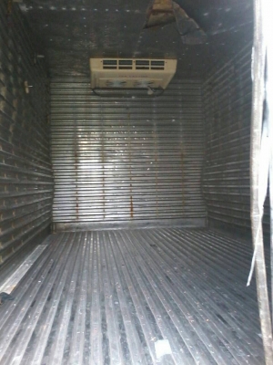 รถฮีโน่ 6 ล้อ ตู้เย็น FC9J  150 แรงม้า. ปี 54   ( รถวิ่ง 25x,xxx กม. )     สนใจติดต่อ  081 - 6079515