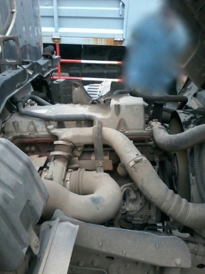 รถฮีโน่ 6 ล้อ ตู้เย็น FC9J  150 แรงม้า. ปี 54   ( รถวิ่ง 25x,xxx กม. )     สนใจติดต่อ  081 - 6079515