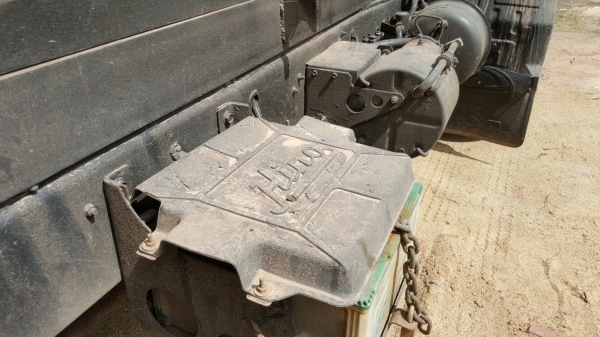 รถฮีโน่ 6 ล้อดั้ม FB2W  120 แรงม้า. ปี 38   สนใจติดต่อ  081 - 6079515