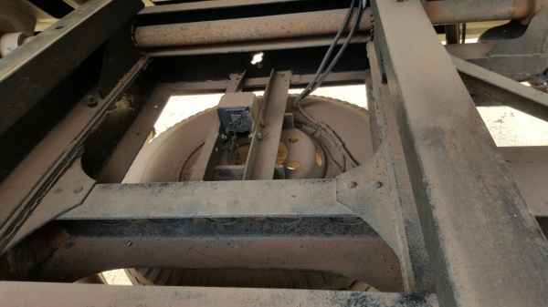 รถฮีโน่ 6 ล้อดั้ม FB2W  120 แรงม้า. ปี 38   สนใจติดต่อ  081 - 6079515