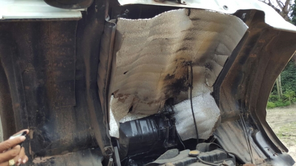 รถฮีโน่ 6 ล้อดั้ม FB2W  120 แรงม้า. ปี 38   สนใจติดต่อ  081 - 6079515