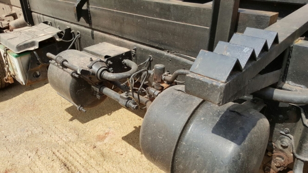 รถฮีโน่ 6 ล้อดั้ม FB2W  120 แรงม้า. ปี 38   สนใจติดต่อ  081 - 6079515