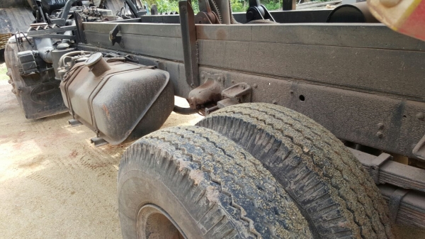 รถฮีโน่ 6 ล้อดั้ม FB2W  120 แรงม้า. ปี 38   สนใจติดต่อ  081 - 6079515