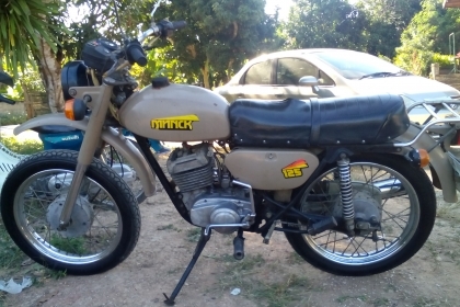 รถโบราณแปลกหายากมีทะเบียน