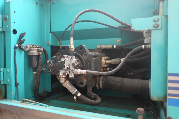 SK200LC-YQ10รถนอกขายถูก มีเอกสารให้ครบ สภาพสวย สนใจติดต่อ0811463244