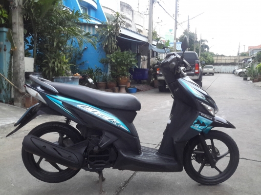 ขายฮอนด้าคลิกคอมบายเบรค ปี51ล้อแม็ก พร้อมใช้