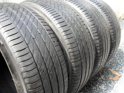 ขายยาง MICHELIN PRIMACY 3st ปี2613 (1ชุด) 215-60-16 ราคา 2,800