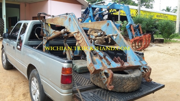 ขายแล้วเพชรบุรีครับ ชุดตักหน้ารถไถฟอร์ดเก่านอก หรือดัดแปลงใส่ยี่ห้ออื่นๆ เอาไปเลย30,000 มาก่อนได้ก่อน