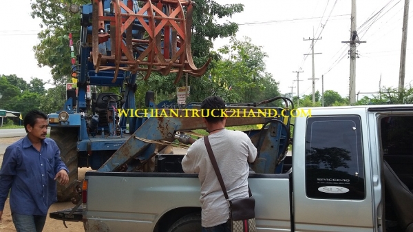 ขายแล้วเพชรบุรีครับ ชุดตักหน้ารถไถฟอร์ดเก่านอก หรือดัดแปลงใส่ยี่ห้ออื่นๆ เอาไปเลย30,000 มาก่อนได้ก่อน