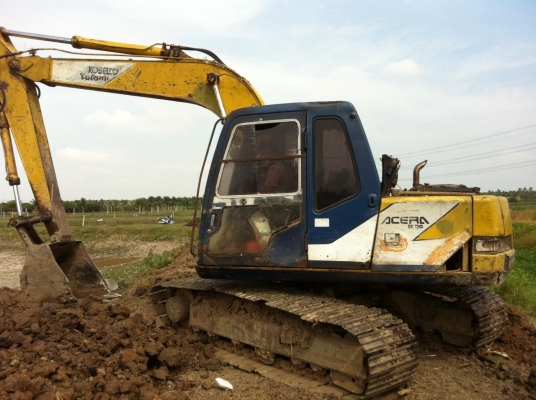 ฝากขายค่ะ KOBELCO SK120-1  มาร์คทรี  ไฟฟ้าตัด เครื่องปั้มดี โซ่ใหม่ ช่่วงล่างเต็ม