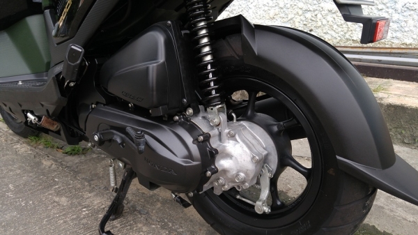 Zoomer x ตัวtop วิ่งพันโล รถบ้านแท้ เล่มชุดโอนครบ ภาษีพรบ59