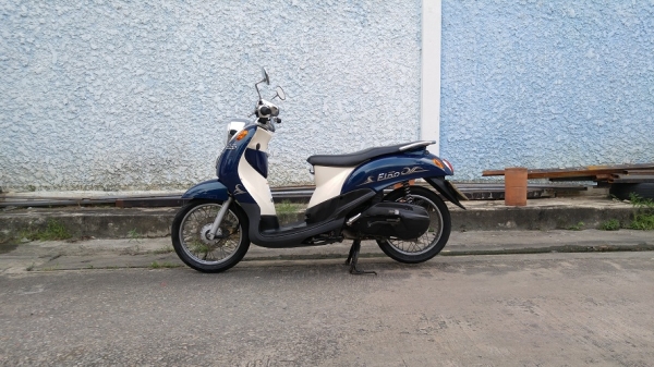 Fino รถบ้านแท้ๆ  โอนได้ทันที ชุดสีสด ภาษีพรบครบ