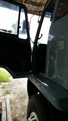 ขายดาวน์รถบรรทุก 10 ล้อเทรลเลอร์ ISUZU ROCKY 210 แรงม้า เกียร์ฟูลเลอร์ ขายดาวน์ 310000