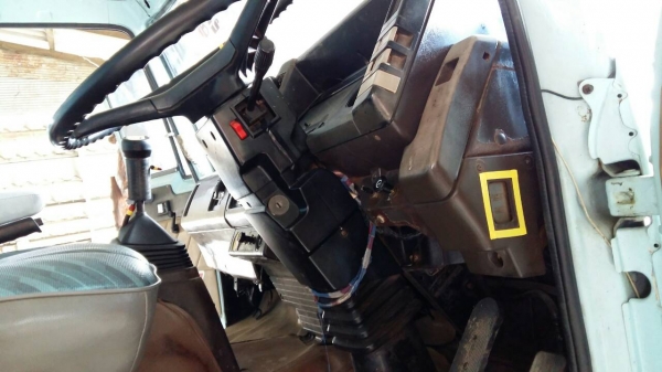 ขายดาวน์รถบรรทุก 10 ล้อเทรลเลอร์ ISUZU ROCKY 210 แรงม้า เกียร์ฟูลเลอร์ ขายดาวน์ 310000