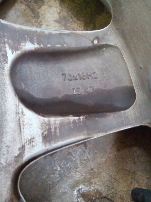 ขายแม็กบอบ16สวยๆครับ