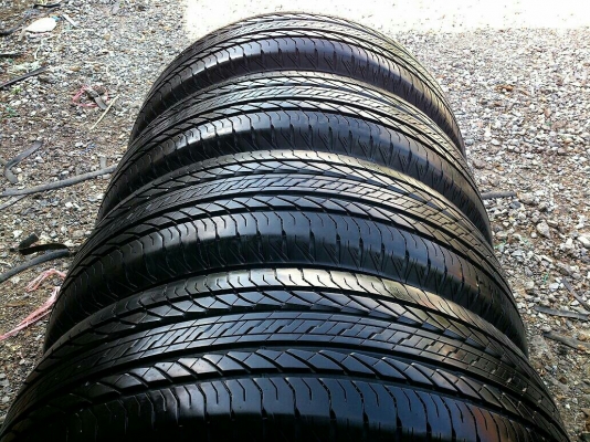 ขายยาง บริดสโตน อีโคเปีย 225/65R17 ยางสัปดาห์ที่29 ปี14 ดอกยางหนาเต็มสดนิ่มลึกเท่ากันไม่ร้าวไม่แตกลายสวยมากๆ จำนวน 1 ชุด