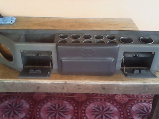 ขายคอนโซนแท้รถตู้หัวจรวด ขายคอนโซนแท้รถตู้หัวจรวด