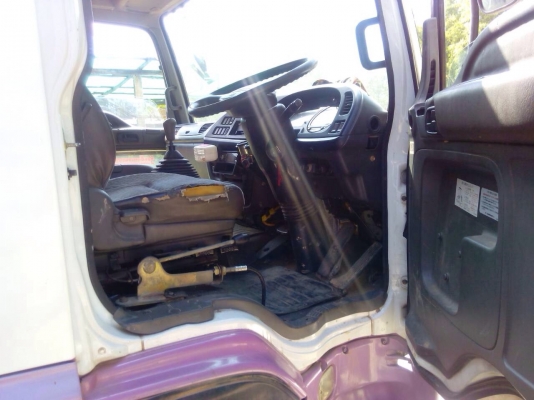 รถดั้มประกอปไหม่เครื่อง6BG1  175 แรง เบรคจิ๊ฟฟี่พวงมาลัยpower เอกสารครบยังไม่ยื่นเขียนแบบครับ