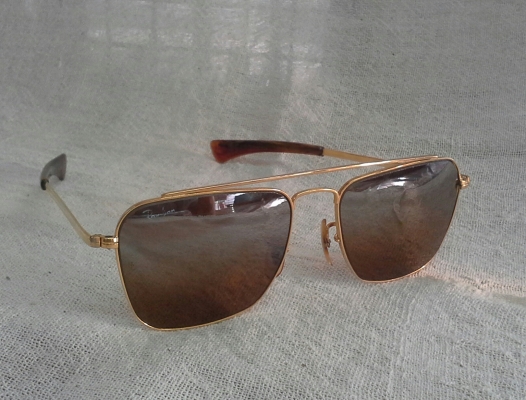 แว่นตาซุปตาร์ตัวจริง (ตัวท็อป) B&amp;L RAY-BAN CARAVAN USA