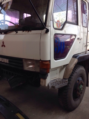 ต้องการขายรถหัวคัซซี mitsubishi terbo 527 MTF3656