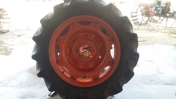 จัดส่ง จ.พะเยา ขอบคุณครับ ขายยางหลังคูโบต้า รุ่น m ขอบ32 พร้อมกะทะ พร้อมใช้งาน