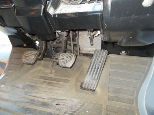 ขายFORKLIFT-TOYOTA รุ่น8 2.5ตัน