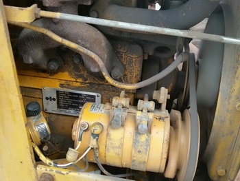 ขาย รถแบคโฮ รถหน้าตักหลังขุดตีนตะขาบ แทร็กเหล็ก KOMATSU รุ่น D10S เครื่องดีเชล 2 สูบ ขาย รถแบคโฮ รถหน้าตักหลังขุดตีนตะขาบ แทร็กเหล็ก KOMATSU รุ่น D10S เครื่องดีเชล 2 สูบ