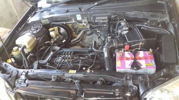 ขาย MAZDA TRIBUTE 2.3 super black SUV ปี 2004 แต่งสวยๆครับ