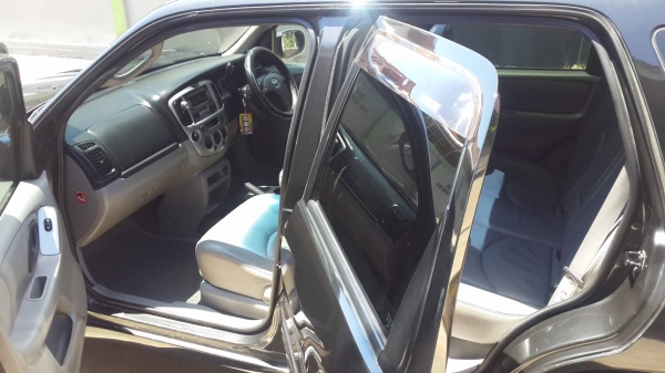 ขาย MAZDA TRIBUTE 2.3 super black SUV ปี 2004 แต่งสวยๆครับ