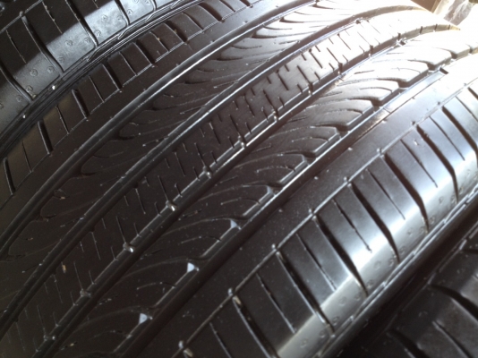 ยางGOODYEAR 205 55R16ลงพื้นปลายปี2014 สภาพสวยมากๆดอกเยอะมากๆไม่มีปะ ยางGOODYEAR 205 55R16ลงพื้นปลายปี2014 สภาพสวยมากๆดอกเยอะมากๆไม่มีปะ