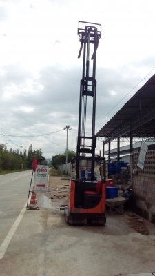 โฟล์คลิฟต์ไฟฟ้า ยก1.4T เสาสูง6.5m