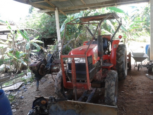 รถไถ่คูโบต้า   รุ่น 4508  ยอดนิยม  พร้อมใช้งาน   เล่มพร้อม..ขายถูกๆ นาทีทอง  ราคาต่อรองได้ค่ะ