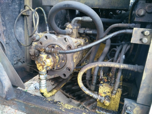 ขาย รถแมค โฮ KOBELCO - SK 200 มาร์ค ทรี เก๋ง น้ำเงิน มีเล่ม พร้อมโอน