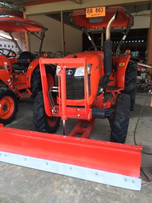 ขายรถไถคูโบต้า L4708แรงพร้อมอุปกรณ์ รถสภาพดีพร้อมใช้งาน. จัดส่งให้ฟรี