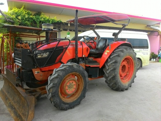 ขายรถไถ KUBOTA M 7040 สภาพดีเดิมๆพร้อมใช้งาน อุปกรณ์ครบ 2 ชิ้นมีพร้อมดันหน้า และผานพรวนCMT