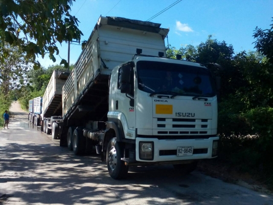 ขายรถบรรทุก 10 ล้อ พ่วงดั๊มพ์ แม่-ลูก ยี่ห้อ ISUZU 360 แรงม้า กะบะสามมิตรสามคาน