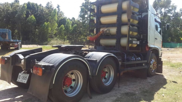 ขายดาวน์430,000 หัวลาก360แรง พร้อมหาง12เมตร ส่งงวดเดือนละ37,000 เหลืออีก41งวด สนใจโทร 090-8588220คุณนะ 093-3258446คุณบิว หรือเข้าดูสินค้าอื่นๆได้ที่ www.truck.in.th/498 หรือเพจFacebook ณรงค์ ซื้อขายรถมือสอง (เว็บไซต์ส่วนตัว) หรือFacebook ตลาดรถมือสอง คุณน