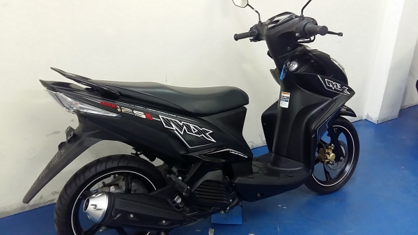 mio125 i MX สีดำ ลายใหม่ล่าสุด ตัวท๊อป ล้อแมกซ์ขอบขาว รถเดือน มิ.ย. ปี 58 ปีนี้เลย ไมล์ 2 พันโลเท่านั้น ฟรีโอน 31900 mio125 i MX สีดำ ลายใหม่ล่าสุด ตัวท๊อป ล้อแมกซ์ขอบขาว รถเดือน มิ.ย. ปี 58 ปีนี้เลย ไมล์ 2 พันโลเท่านั้น ฟรีโอน 31900