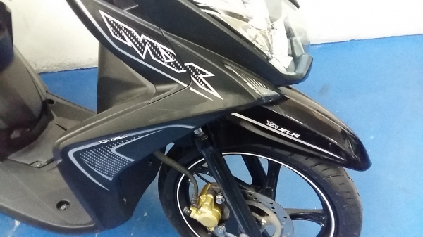 mio125 i MX สีดำ ลายใหม่ล่าสุด ตัวท๊อป ล้อแมกซ์ขอบขาว รถเดือน มิ.ย. ปี 58 ปีนี้เลย ไมล์ 2 พันโลเท่านั้น ฟรีโอน 31900 mio125 i MX สีดำ ลายใหม่ล่าสุด ตัวท๊อป ล้อแมกซ์ขอบขาว รถเดือน มิ.ย. ปี 58 ปีนี้เลย ไมล์ 2 พันโลเท่านั้น ฟรีโอน 31900