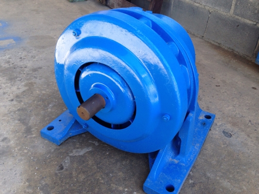 ขายหัวเกียร์ Sumitomo Cycro drive ขนาดใหญ่ใส่กับมอเตอร์ขนาด 25HP. อัตราทด 1:60 สภาพดี ทำสีใหม่ครับ
