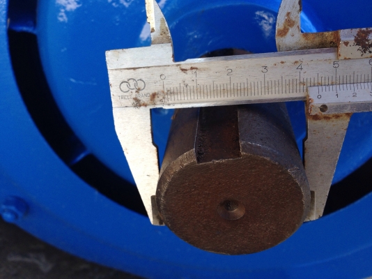 ขายหัวเกียร์ Sumitomo Cycro drive ขนาดใหญ่ใส่กับมอเตอร์ขนาด 25HP. อัตราทด 1:60 สภาพดี ทำสีใหม่ครับ