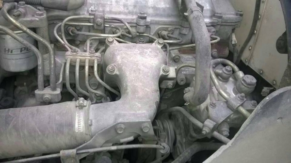 ขายรถ6ล้อตู้บรรทุก FC4Jปี48 ยาว5.50เมตร สภาพสวยพร้อมใช้งาน เอกสารพร้อมโอน สนใจโทร 090-8588220คุณนะ 093-3258446คุณบิว หรือเข้าดูสินค้าอื่นๆได้ที่ www.truck.in.th/498 หรือเพจFacebook ณรงค์ ซื้อขายรถมือสอง (เว็บไซต์ส่วนตัว) หรือFacebook ตลาดรถมือสอง คุณนะ