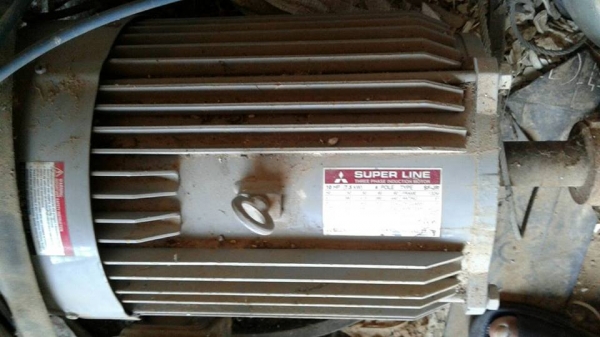 ขายมอเตอร์ SUPER LINE ไฟ3สาย มีขนาด20กับ10แรง สภาพพร้อมใช้งาน สนใจโทร 090-8588220คุณนะ 093-3258446คุณบิว หรือเข้าดูสินค้าอื่นๆได้ที่ www.truck.in.th/498 หรือเพจFacebook ณรงค์ ซื้อขายรถมือสอง (เว็บไซต์ส่วนตัว) หรือFacebook ตลาดรถมือสอง คุณนะ