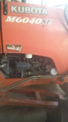 ขายรถไถ KUBOTA M6040 ใช้งาน2&times;&times;&times;ชม. อุปกรณ์ ดันหน้า-ผานหลัง สภาพพร้อมใช้งาน เอกสารพร้อมโอน สนใจโทร 090-8588220คุณนะ 093-3258446คุณบิว หรือเข้าดูสินค้าอื่นๆได้ที่ www.truck.in.th/498 หรือเพจFacebook ณรงค์ ซื้อขายรถมือสอง (เว็บไซต์ส่วนตัว)