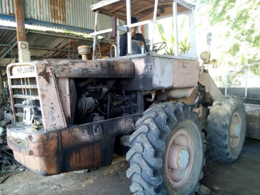 ขายรถตักล้อยาง JH30B เครื่องเดิม ทำงานได้ปกติ สภาพพร้อมใช้งาน สนใจโทร 090-8588220คุณนะ 093-3258446คุณบิว หรือเข้าดูสินค้าอื่นๆได้ที่ www.truck.in.th/498 หรือเพจFacebook ณรงค์ ซื้อขายรถมือสอง (เว็บไซต์ส่วนตัว) หรือFacebook ตลาดรถมือสอง คุณนะ